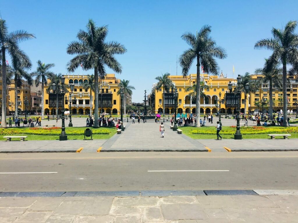 Plaza en Lima, Peru